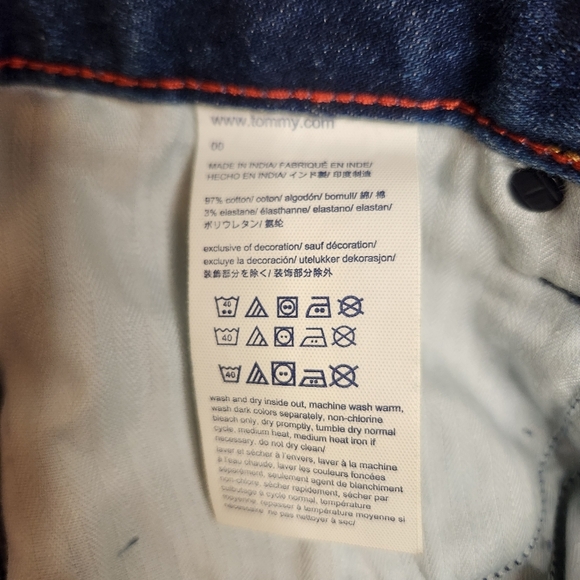 Tommy Hilfiger Vintage Blue Denim Skirt Distressed Size 00. - Picture 8 of 8